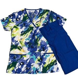 Liana Women’s Scrub Set X-small NWT Blue Green Abstract Print Top & Blue Pants